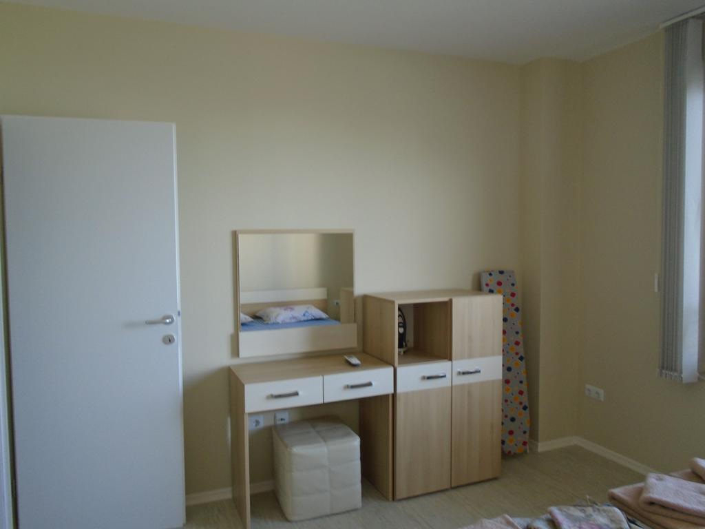 Nedev'S Apartments In Kavatsi Area Sozopol Esterno foto